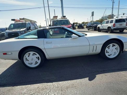 Used 1988 Chevrolet Corvette 35TH ANNIVERSARY EDITION image 9