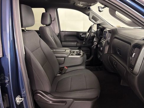 Used 2020 Chevrolet Silverado 1500 Custom w/ Custom Value Package RWD image 39