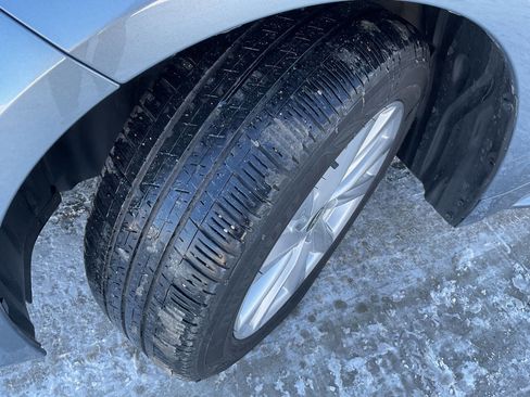 Used 2024 Toyota Corolla LE image 47