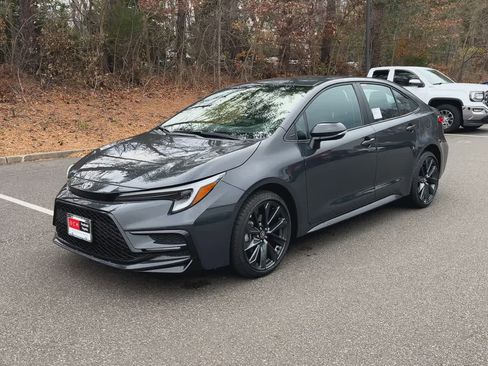 New 2026 Toyota Corolla SE image 4