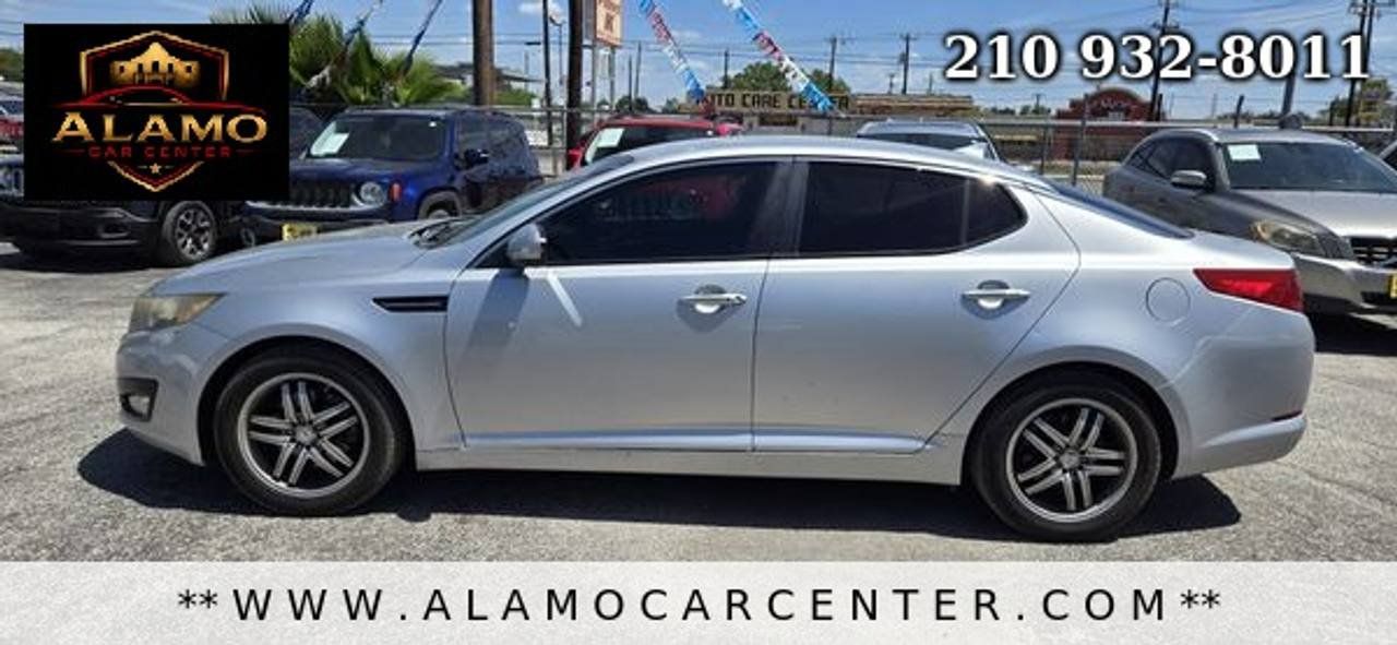 Used 2013 Kia Optima EX FWD image 2