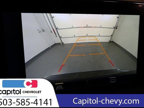 Used 2022 Chevrolet Suburban LT image 27