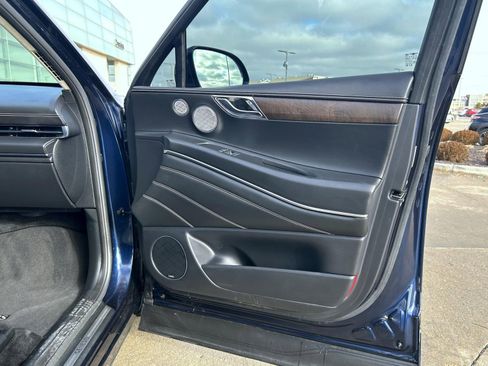 Used 2023 Genesis GV80 2.5T w/ Prestige 20" Package image 16