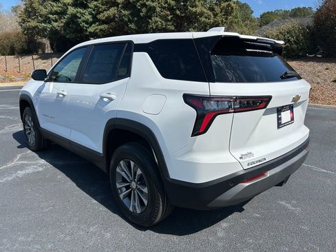 New 2026 Chevrolet Equinox LT image 18