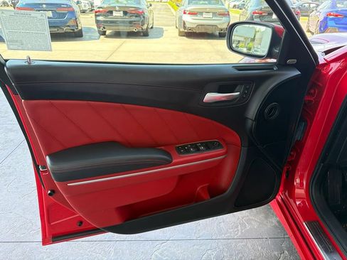 Used 2022 Dodge Charger Scat Pack RWD image 8
