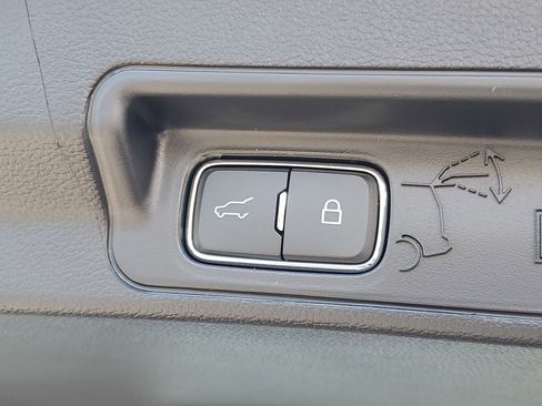 New 2026 Ford Explorer Active w/ Active Comfort Package image 33