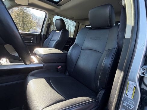 Used 2016 RAM 3500 Laramie image 7