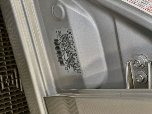Used 2025 Nissan Versa SV FWD image 12