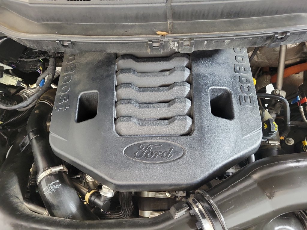 Used 2023 Ford F150 Lariat AWD/4WD image 10