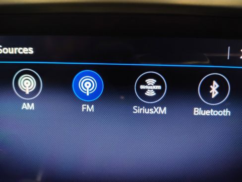 Used 2023 GMC Acadia AT4 w/ Technology Package image 20