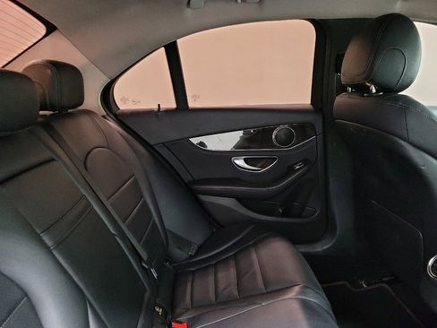 Used 2015 Mercedes-Benz C 300 Sedan image 19