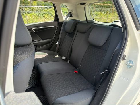 Used 2017 Honda Fit LX image 18