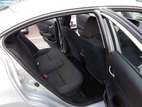Used 2015 Honda Civic LX image 10
