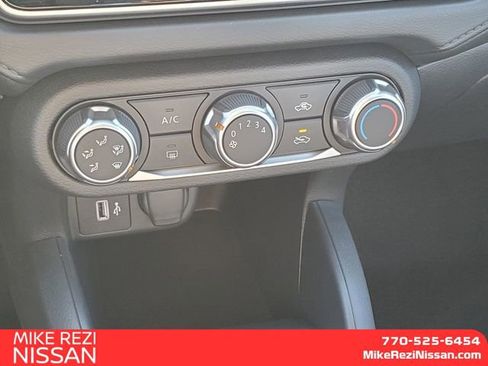 New 2025 Nissan Versa S w/ Trunk Package image 18