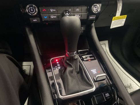 New 2026 Jeep Compass Latitude image 26