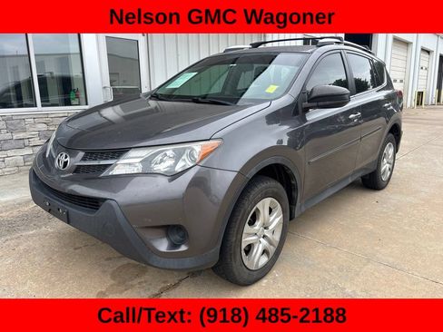 Used 2014 Toyota RAV4 LE FWD image 1