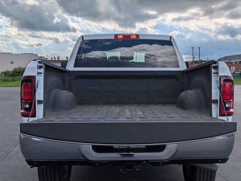 Used 2026 RAM 2500 Big Horn AWD/4WD image 24