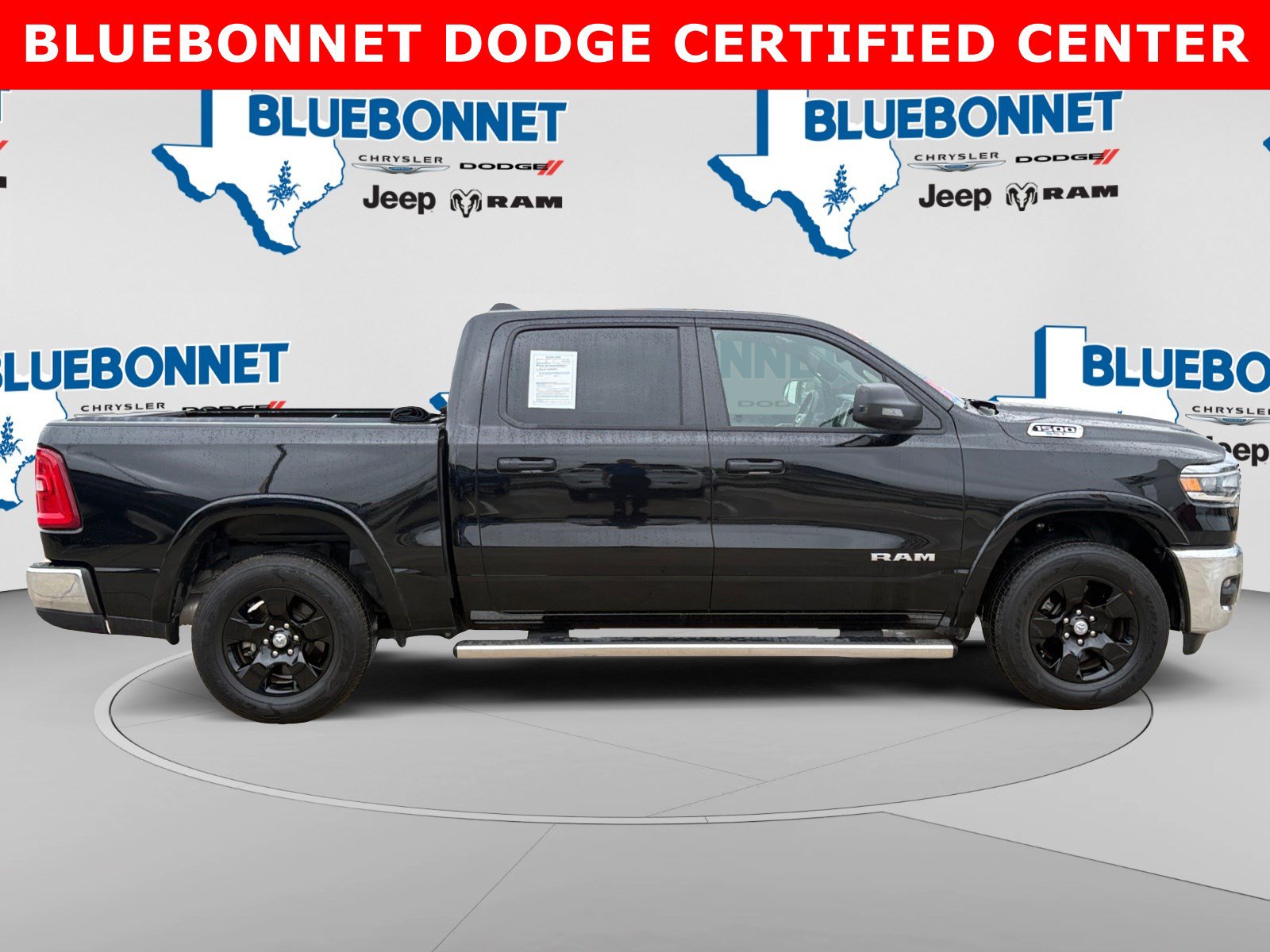 Used 2025 RAM 1500 Lone Star RWD image 4