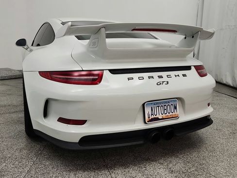 Used 2014 Porsche 911 GT3 RWD image 19