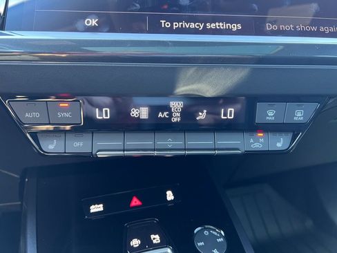 Used 2023 Audi Q4 e-tron Premium Plus w/ Premium Plus AWD/4WD image 29