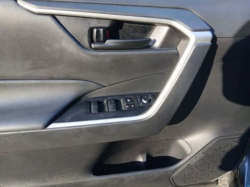 Used 2024 Toyota RAV4 LE image 11