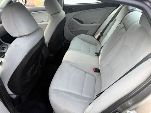 Used 2015 Kia Optima LX FWD image 12