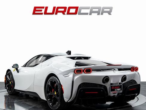 Used 2022 Ferrari SF90 Stradale *CARBON STEERING WHEEL * FRONT image 3