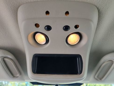 Used 2006 Chevrolet Silverado 1500 LT w/ Light Duty Power Package image 24