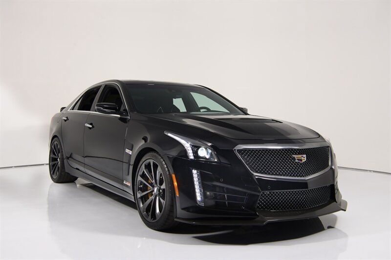 Used 2018 Cadillac CTS V w/ Carbon Fiber Package RWD image 2