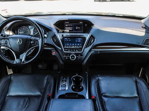 Used 2018 Acura MDX FWD image 12