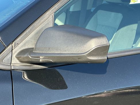 Used 2024 Chevrolet Equinox LS image 50