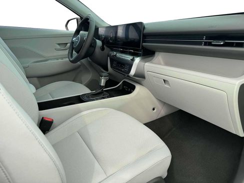 New 2025 Hyundai Kona SEL image 15