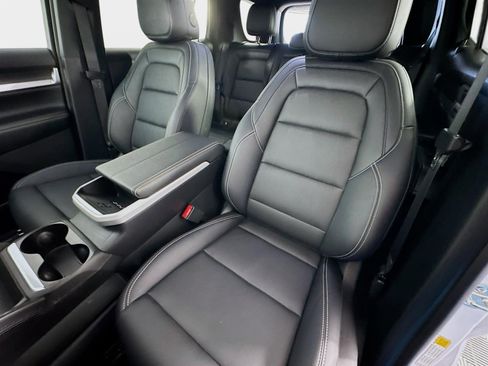 Certified 2026 GMC Terrain Elevation w/ Elevation Premium Package image 11