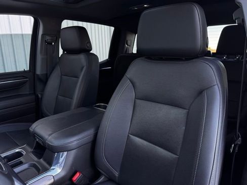Used 2023 GMC Sierra 1500 SLT w/ SLT Convenience Package image 2