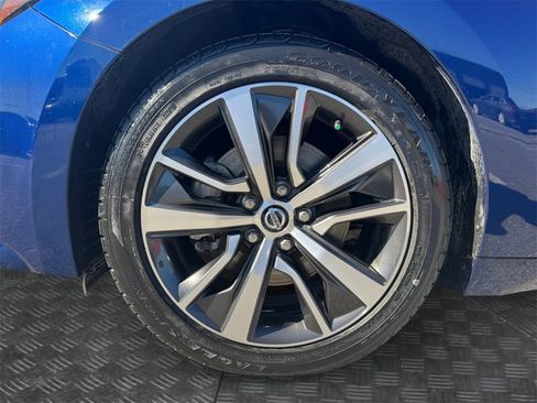 Used 2020 Nissan Maxima 3.5 SV w/ Floor Mat Group image 14