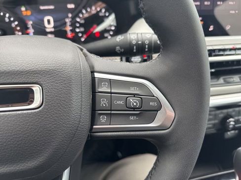 New 2026 Jeep Compass Limited image 14