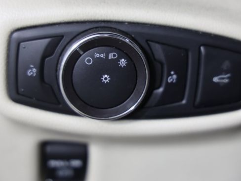 Used 2017 Lincoln MKX Reserve image 10