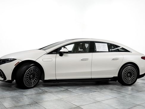 Used 2023 Mercedes-Benz EQS 580 4MATIC Sedan image 4