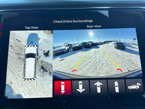 Used 2024 Jeep Grand Wagoneer Series II w/ Convenience Group III image 26