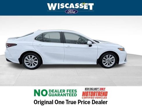 Used 2023 Toyota Camry LE w/ Convenience Package image 6