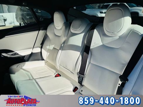 Used 2021 Tesla Model S Plaid image 32