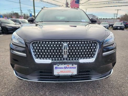 Used 2022 Lincoln Corsair Standard w/ Equipment Group 101A image 8