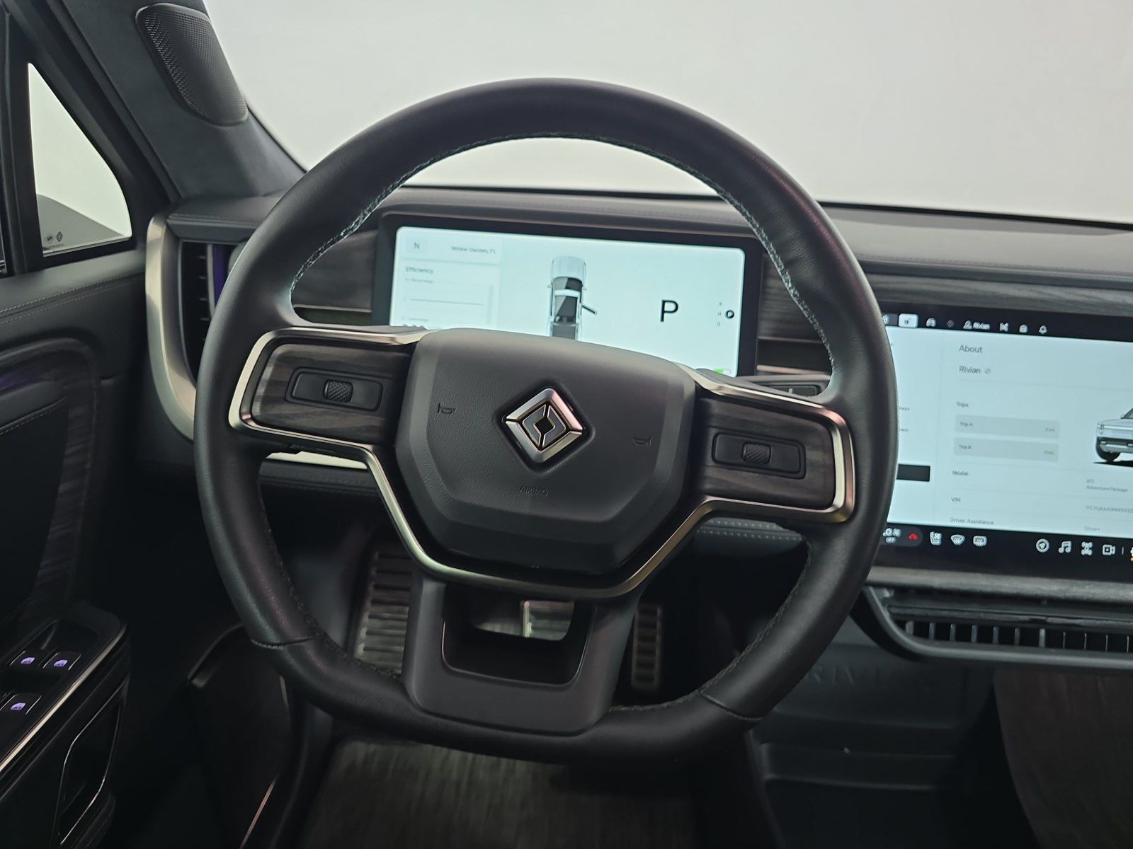 Used 2022 Rivian R1T Adventure AWD/4WD image 26