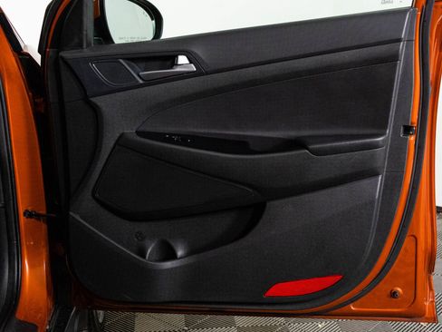 Used 2017 Hyundai Tucson Sport w/ Cargo Package image 40