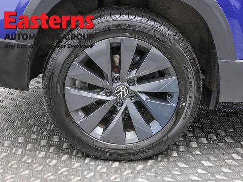 Used 2024 Volkswagen Taos S FWD image 28