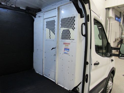 Used 2020 Ford Transit 250 Medium Roof AWD w/ Load Area Protection Package image 21