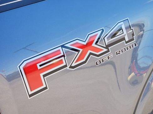 Used 2021 Ford F150 Lariat image 14