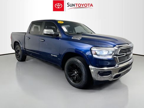 Used 2022 RAM 1500 Laramie AWD/4WD image 1