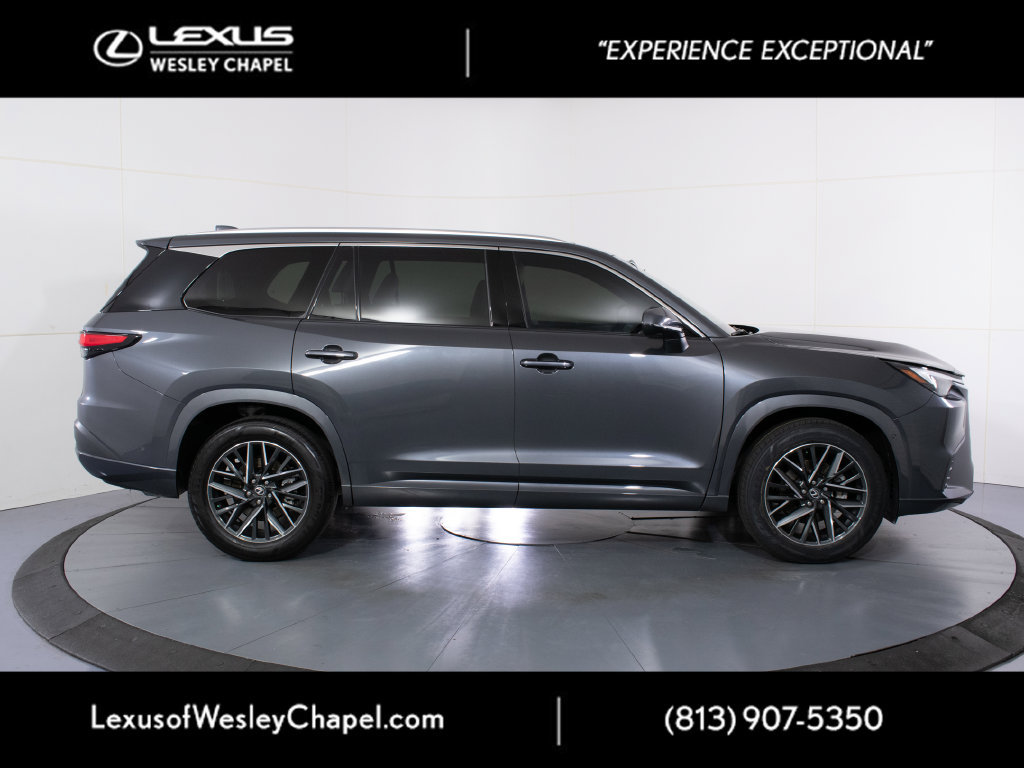 Used 2025 Lexus TX 350 AWD w/ Technology Package image 2