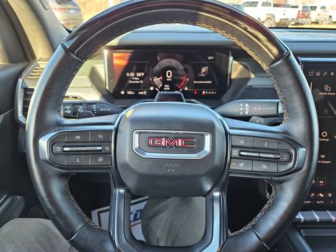 Used 2024 GMC Acadia AT4 w/ Super Cruise Package image 12